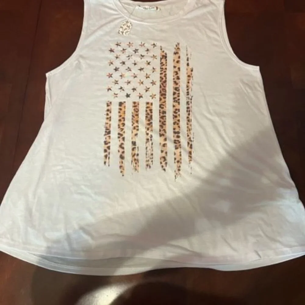 Phil Love Womens Sleeveless Leopard‎ American Fla gwhite Tank Top - Medium